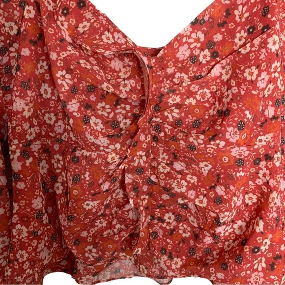 Lulus Women’s floral print ruched long sleeve top Feminine romantic size large - Picture 8 of 14